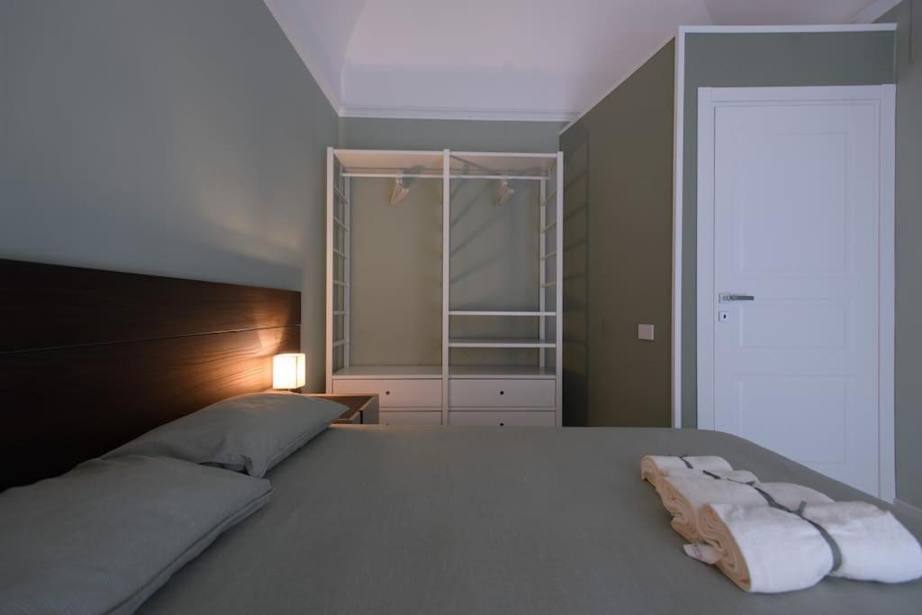 Alessia Holiday House 90Mq Salerno Centro Luaran gambar